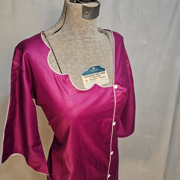 A Collection Asymmetrical Scalloped Neckline Purple Kurta/Dress - Picture 2 of 8